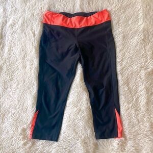 Xersion Workout Capris Leggings Pants